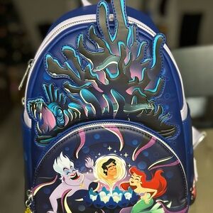 *NWT* Little Mermaid Glow in the Dark Loungefly Backpack
